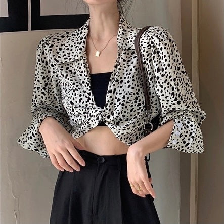ヒョウ柄シャツ