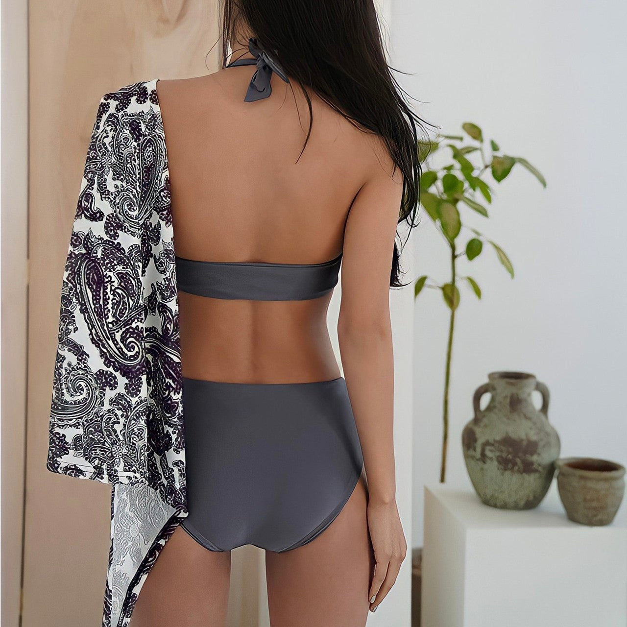 セクシーホルターネックビキニ