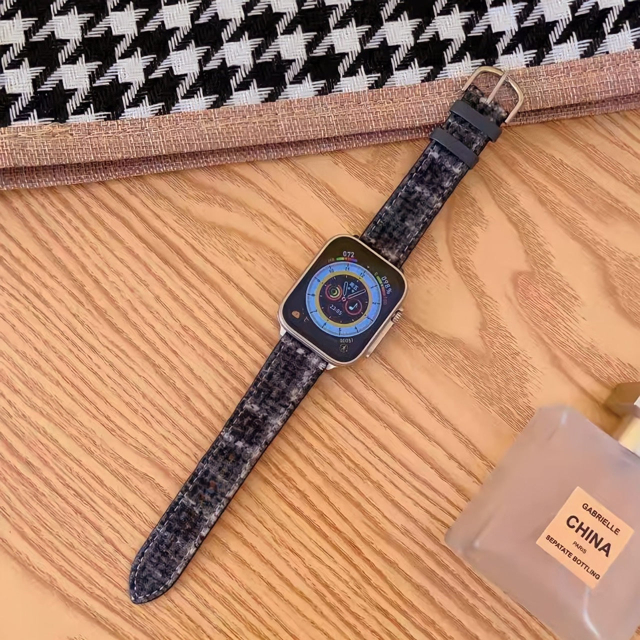 AppleWatchチェックベルトケース