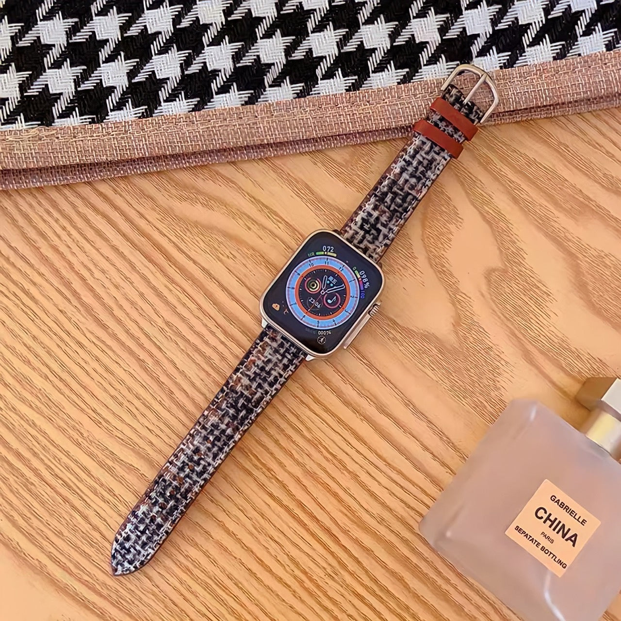 AppleWatchチェックベルトケース