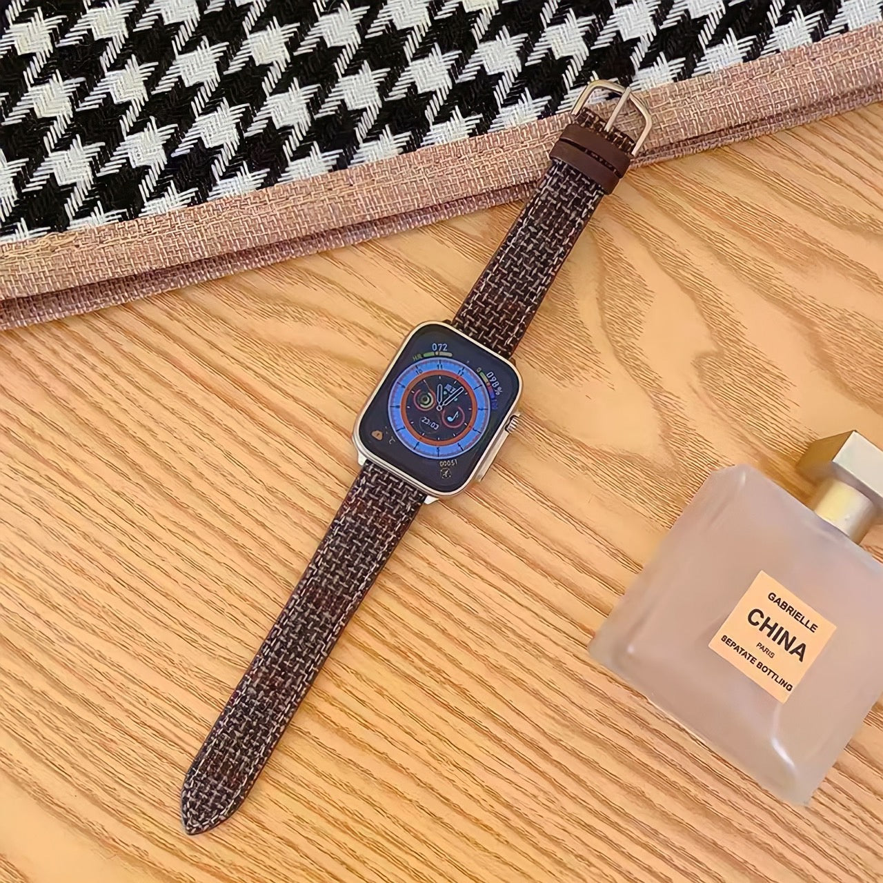 AppleWatchチェックベルトケース