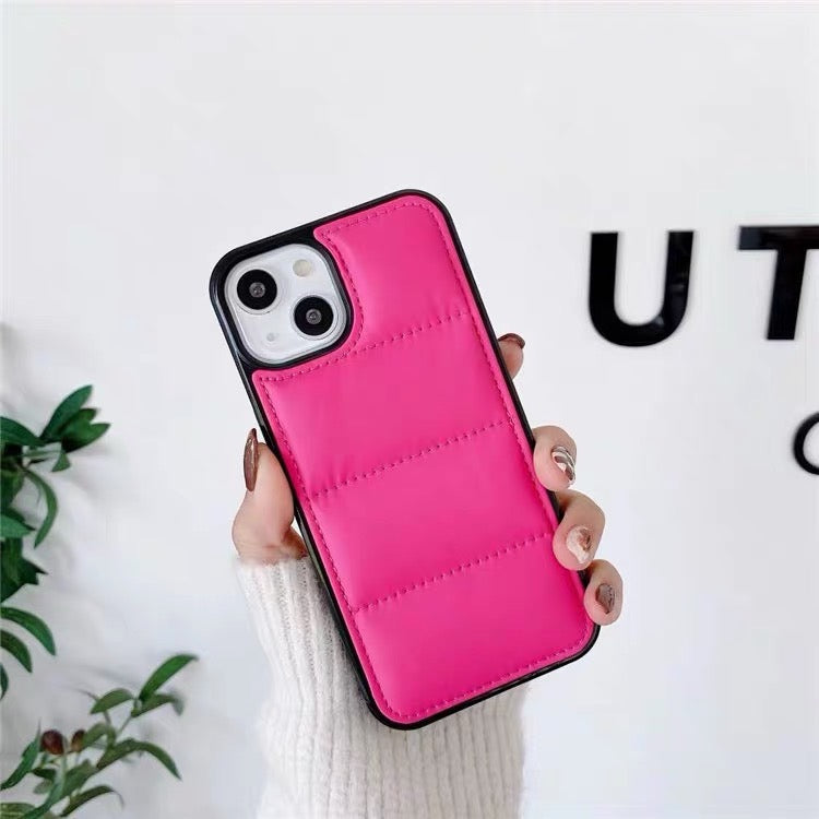 ダウン風iPhoneケース