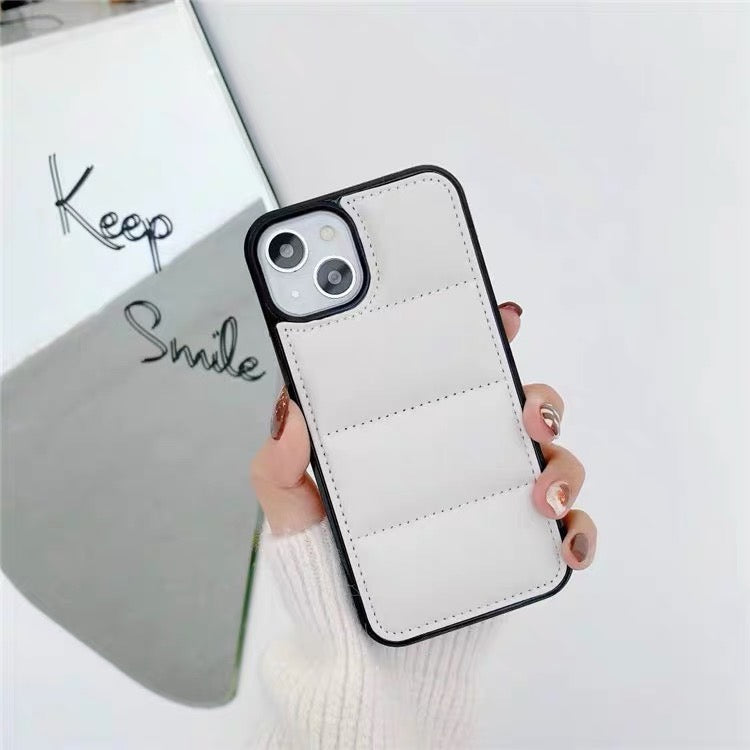 ダウン風iPhoneケース