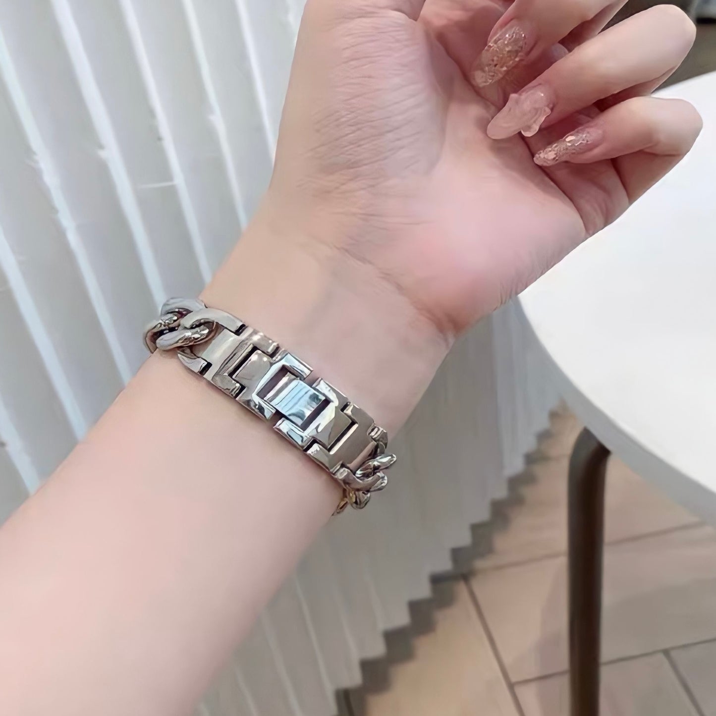 AppleWatchチェーンバンド