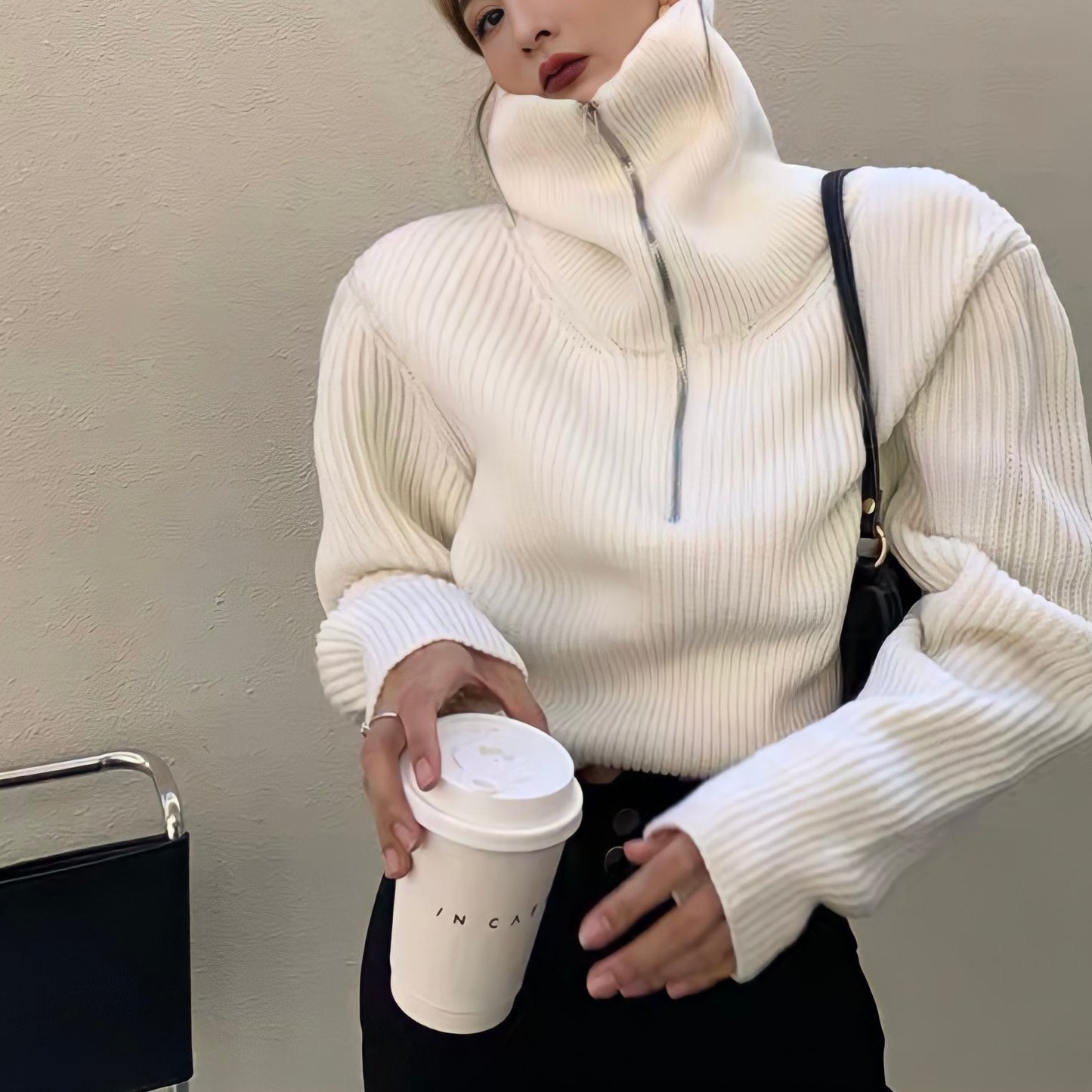 ZIPショートニット